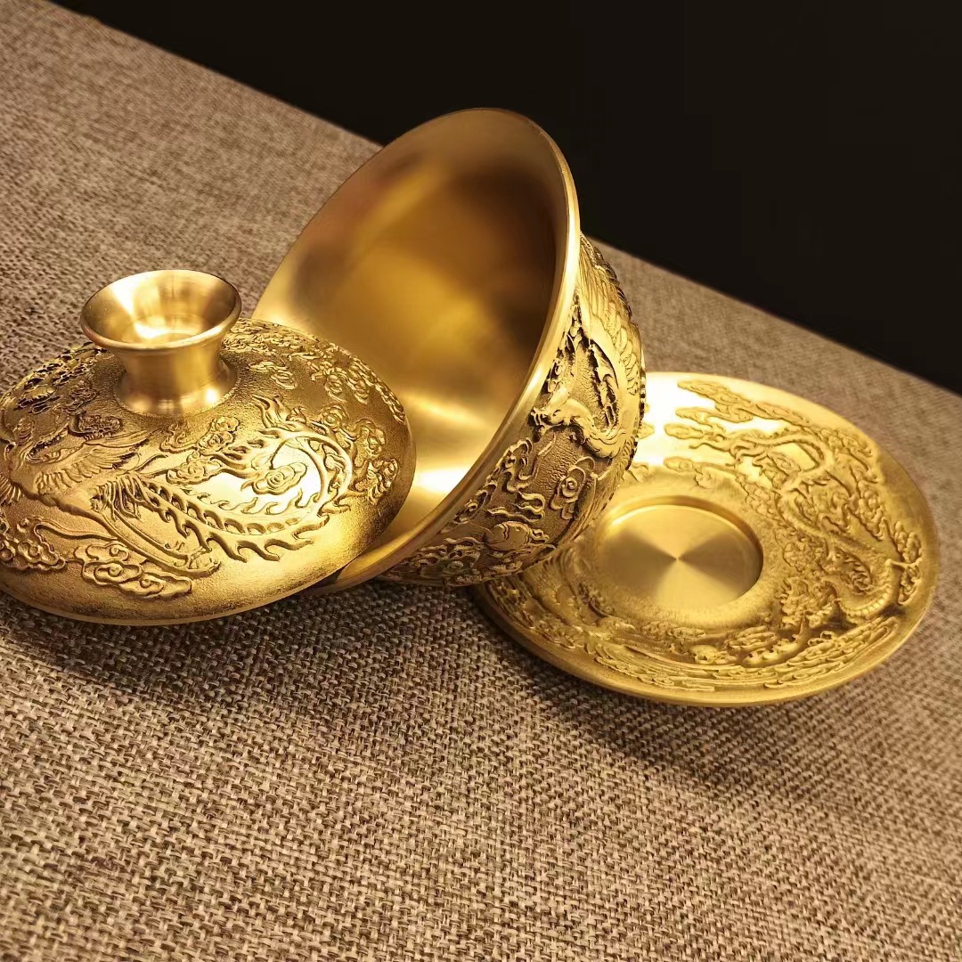 ヴィンテージ真鍮エンボス加工ドラゴンフェニックスボウルコレク - Vintage Collectible Furniture のレビューと価格