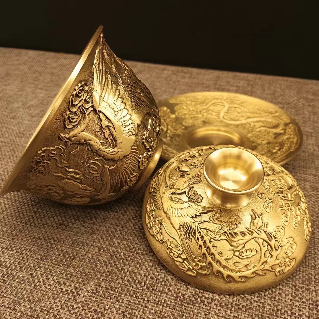 ヴィンテージ真鍮エンボス加工ドラゴンフェニックスボウルコレク - Vintage Collectible Furniture のレビューと価格